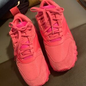 Cardi b,size 6,Reebok, worn only I time
